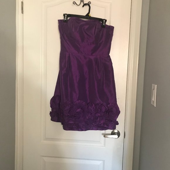 Purple Strapless Dress - Picture 5 of 5